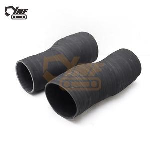 3104032 EX1200-5 SELANG UDARA Hitachi Excavator Suku Cadang Mesin Konstruksi Karet - Product Image 1