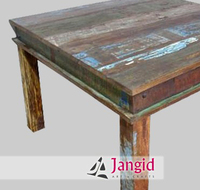 Mesa de Comedor Rústica de Madera Reciclada de Barco Antiguo