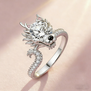 Bague de fiançailles de luxe personnalisée en or massif 10K/14K avec diamants de laboratoire en grappe, qualité VVS-VS, sertissage à griffes, 12 signes du zodiaque chinois - Product Image 1