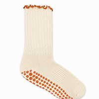 Chaussettes de yoga antidérapantes en coton personnalisées de haute qualité pour femmes, respirantes et à volants pour le Pilates