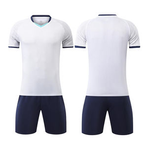 Custom Heren Team Jersey Voetbal Uniform Tenue Set Voor Een Prijs - Product Image 3
