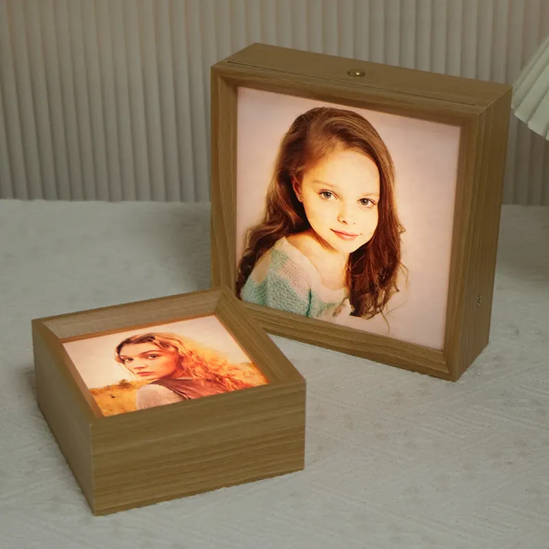 Cadre photo en bois avec lettrage en métal UV et sérigraphie pour photos et œuvres d'art