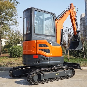 Mini Escavatore Cingolato Senza Coda da 4 Tonnellate con Cabina, Personalizzabile per Ingegneria e Costruzioni Edili, Alta Capacità di Scavo - Product Image 3