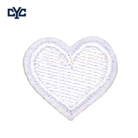Parche Bordado Decorativo con Diseño de Corazón, Doble Corazón Rojo, con Frase Romántica, para Computadora