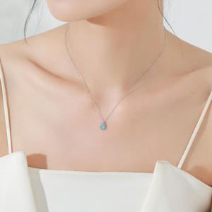 Collar colgante minimalista vintage de gotas de agua en plata de ley S925 con turquesa, versión personalizable en cobre, para mujer. - Product Image 5