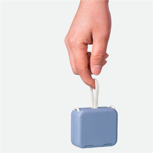 Produits les plus vendus <span class=keywords><strong>2022</strong></span> Mini Power Bank pliable à clip dorsal 4000mah - Product Image 3