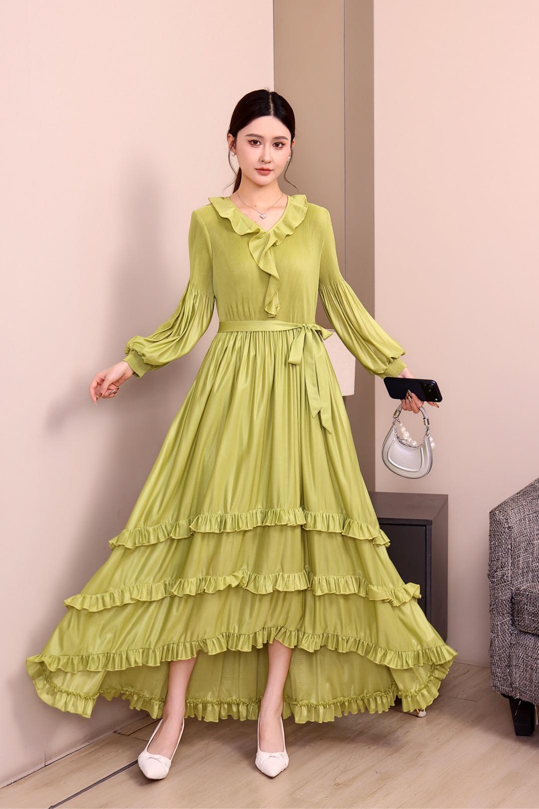 สีเขียว