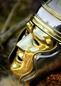Casco Romano de la Herencia Romana, Metal Plateado/Dorado, Accesorio Decorativo para Disfraces, para Parques Temáticos, Eventos Culturales, Históricos - Product Image 4