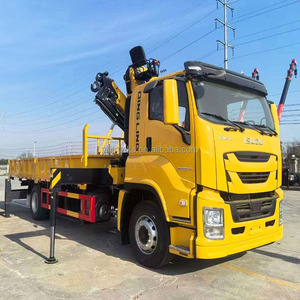 Autocarro con gru ISUZU 4x2, 300 CV, braccio pieghevole da 8T, altezza di sollevamento 14,8 m, gru montata su veicolo, manipolatore gru da 10T - Product Image 2