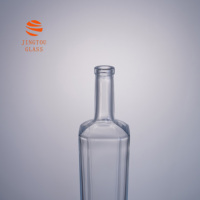 Bouteille en verre de 700 ml, bouteille à vin en verre à col haut carré, adaptée à l'emballage de la vodka, du gin et du whisky