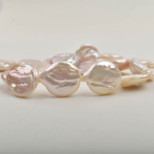 Perlas de Agua Dulce Sueltas de Forma Barroca Natural de 5-6 mm, Color Blanco, Producto Semiterminado para DIY, Diseño de Gota Colorida con Luz Rosa - Product Image 2