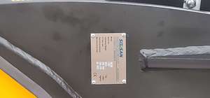 SOOSAN SQ 70 Martillo Hidráulico con Sistema de Engrase Automático, Caja Acumuladora Tipo 16-21 Toneladas para Excavadoras, Nuevo Componente Central del Motor, 1 Año de Garantía - Product Image 3