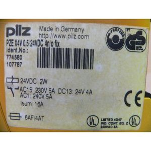 Pilz Pze X4V 0,5 24Vdc 4N/O Safety <b>Relay</b> Screw Terminal Plug In Mount - Product Image 3