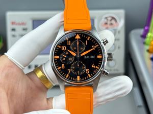 Montres mécaniques en promotion avec un design tendance, montres de haute qualité avec fonction calendrier, bracelet orange. - Product Image 1