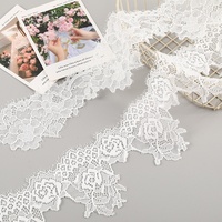 Nouvelle dentelle élastique tricotée au laser pour robe de mariée, vêtements et accessoires textiles de maison en stock 26031201