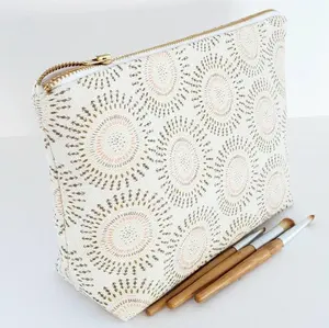 Best sale fashionable recycled bamboo fabric small flower packaging zipper bag cosmetic