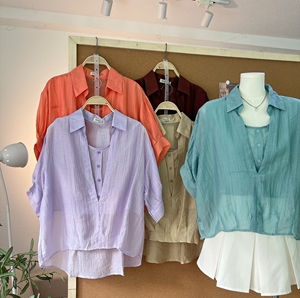 A710 เสื้อเชิ้ตแขนสั้นผ้าชีฟองสำหรับผู้หญิง – เหมาะสำหรับเสื้อเชิ้ตลำลองสีสันสดใสในฤดูร้อนสไตล์ฤดูใบไม้ผลิฤดูร้อน - Product Image 1