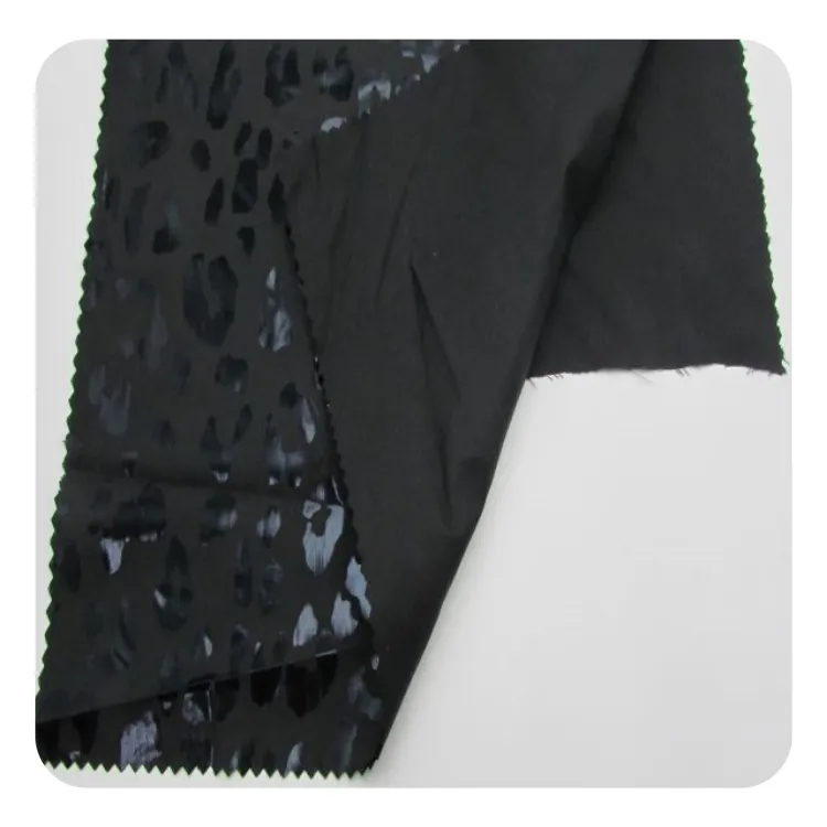 Di alta qualità 100% poliestere 300T Pongee giacca tessuto tessuto per la fodera indumento Pongee lino di seta