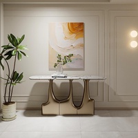 Console d'entrée irrégulière de luxe en acier inoxydable - Design italien moderne pour appartements et villas