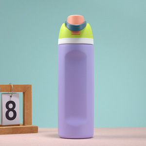 Bouteille de sport en acier inoxydable MM à double paroi sous vide avec paille, tasse isolée grande capacité, portable pour l'extérieur, avec couvercle rabattable - Product Image 4