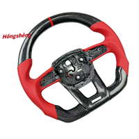 Volant personnalisé en fibre de carbone pour Lamborghini Urus, cuir rouge lisse, design sportif