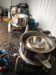 Concentrador centrífugo con modelos de lote de lecho flotante - Product Image 3