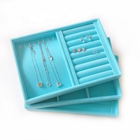 Nouvel Arrivage Plateaux à Bijoux Bleus Taille Moyenne 28x20cm en Velours pour Présentation de Bagues et Colliers, Plateau de Rangement à 12 ou 24 Compartiments pour Magasin