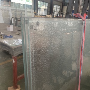 Verre décoratif semi-transparent gaufré à fusion à chaud de qualité supérieure pour la décoration de projets haut de gamme - Product Image 5