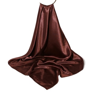 Pañuelo de Seda de Morera Floral Rosa Personalizado de 90 cm, Pañuelo Cuadrado Grande con Estampado de Hojas Naranjas para Hijab Musulmán y Coletero - Product Image 4