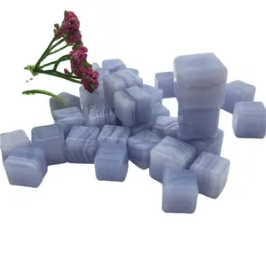 天然批发小立方蓝脉石小方方方钠石水晶石用于家居装饰或礼品