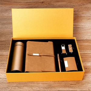 Ideas de Negocio 2026: Sets de Regalo de Lujo en Dorado Mate para Ejecutivos, Caja de Recuerdos con Logotipo Personalizado, Libreta y Termo - Product Image 2