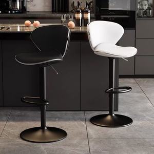 Tabouret de bar pivotant moderne de luxe, en cuir durable, pour comptoir de cuisine, pour utilisation en restaurant - Product Image 1