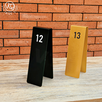 Porte-numéro de table de buffet en métal, style tente, double face, réutilisable, support de carte numérotée, revêtement en poudre, pour hôtel, restaurant