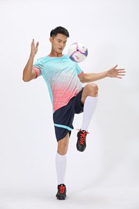 高品質ポリエステル繊維 カナダ 大人用サッカーユニフォーム フットボールシャツ 2026年ワールドカップ - Product Image 4