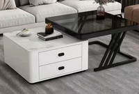 Table basse moderne de style crème, design simple inspiré, idéale pour les petits salons domestiques et les espaces Internet