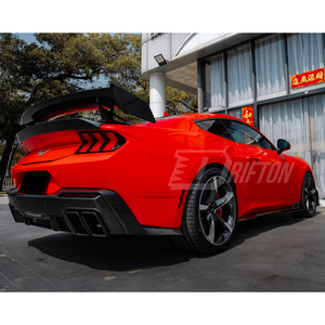 Diffuseur arrière en fibre de carbone Dark Horse SC Style pour Ford Mustang Gen7 S650 avec système d'échappement 2024 et après - Product Image 3