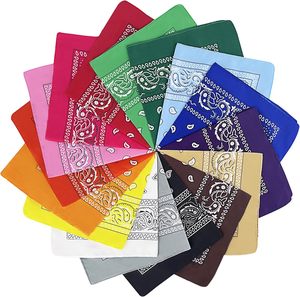Bandana personnalisée de haute qualité, vierge ou imprimée, conçue sur mesure - Product Image 1