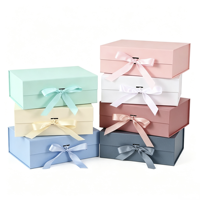 Individuelles Logo Farbige Umweltfreundliche Wasserdichte Karton-Geschenkanhänger Geprägt UV-Behandeltes Recycling-Material Robuste Flache Box