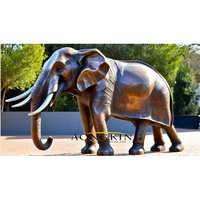 Grande statue de jardin d'animaux moules statue d'éléphant en bronze noir à vendre