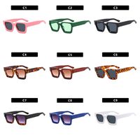 Lunettes de soleil de créateur personnalisées à logo de marque, style vintage, ovales, noires, épaisses, à monture complète, protection UV400, tendance et abordables
