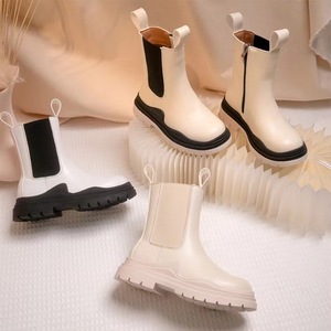 <span class=keywords><strong>Botas</strong></span> <span class=keywords><strong>de</strong></span> goma con logotipo personalizado para niños y niñas, zapatos <span class=keywords><strong>de</strong></span> <span class=keywords><strong>agua</strong></span> <span class=keywords><strong>de</strong></span> cuero, unisex, invierno, novedad - Product Image 2