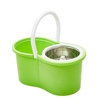 Ensemble de nettoyage pratique pour sols secs et humides avec serpillière rotative à double entraînement en microfibre écologique, seau et manche télescopique en acier