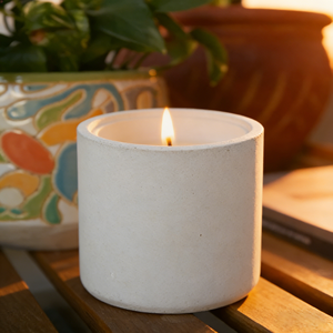 Ventes en gros de pots à bougies en béton ronds gravés avec logo personnalisé, pots à bougies en béton avec couvercle, étiquette privée personnalisée, pot à bougie parfumée en béton - Product Image 2