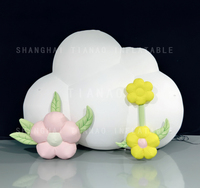 Nuage gonflable avec fleur Nuage gonflable blanc Nuage publicitaire gonflable pour la publicité ou la décoration