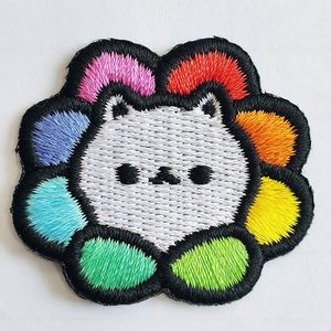 Parches Bordados de Diseño de Moda Personalizados de Alta Calidad, Parches Termoadhesivos para Ropa - Product Image 2