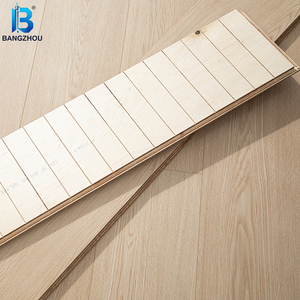 <span class=keywords><strong>Listoni</strong></span> per Pavimenti in Legno <span class=keywords><strong>Massello</strong></span> di <span class=keywords><strong>Rovere</strong></span> di Lusso con Superficie Moderna Antiscivolo Eco-Friendly per Cucina, Soggiorno e Pavimenti Domestici - Product Image 1