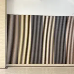 60 × 60 cm schalldichte hölzerne lattenförmige akustische Paneele