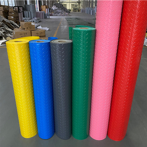 Rouleau <span class=keywords><strong>de</strong></span> tapis <span class=keywords><strong>de</strong></span> sol en vinyle PVC antidérapant utilisé dans les bus/mini-bus, les autocars/camions/traîns/bateaux, tapis en PVC - Product Image 3