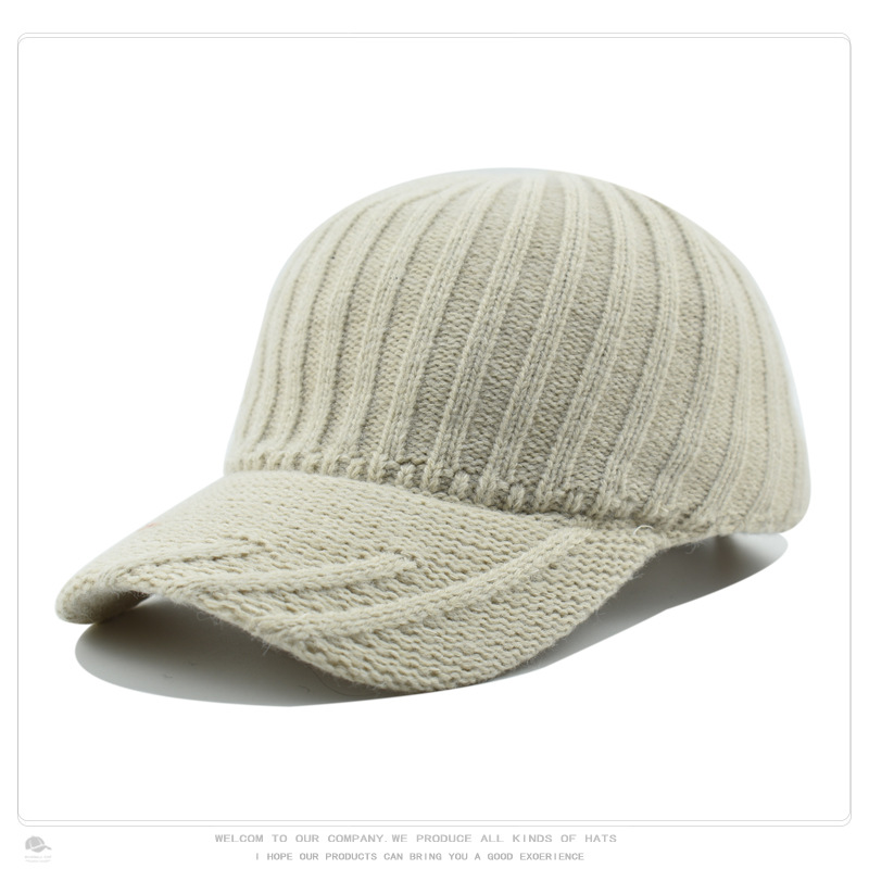 Beige (knitted hat)