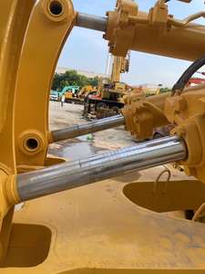 China famosa marca Shantui 320hp Dozer SD32 SD32C SD32D SD32W SD32R Shantui n Crawler Bulldozer en Stock envío global rápido - Product Image 3